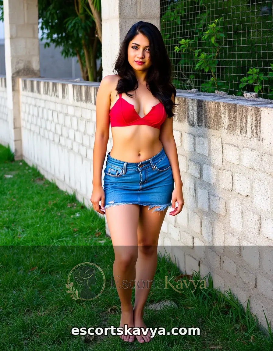 Simran Bajaj college girl in Chandigarh